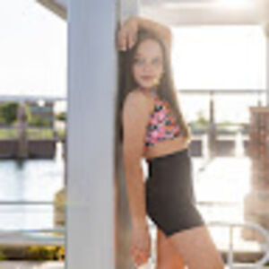 Meet your Posher, Halle